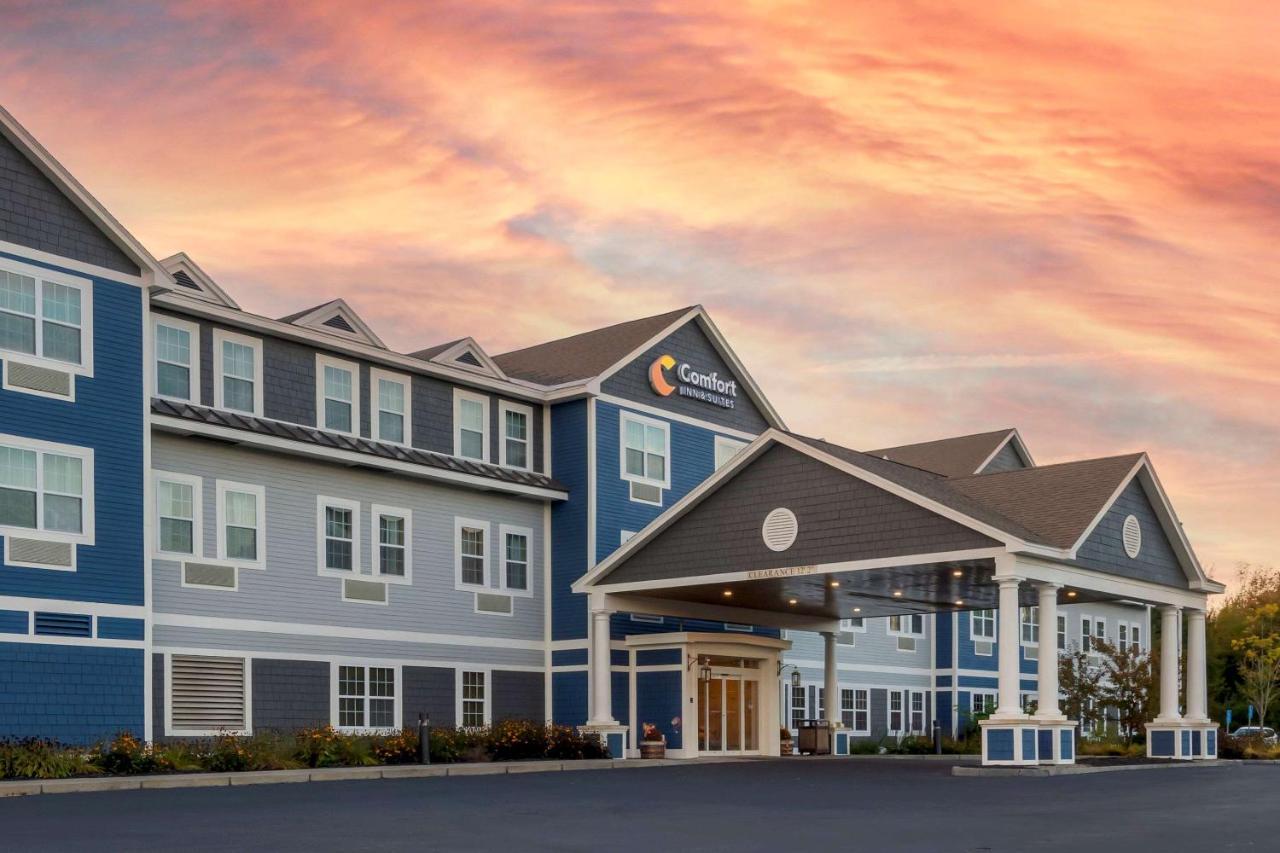 Comfort Inn & Suites Wilton Exterior foto